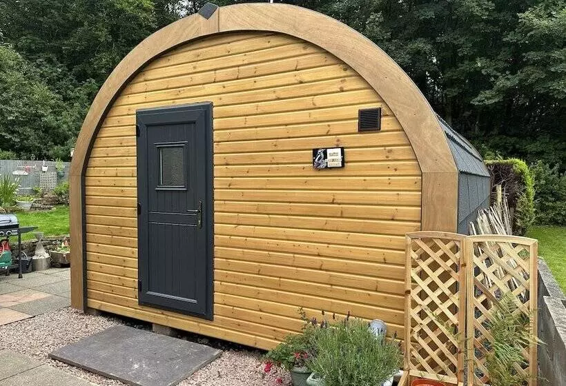Hotelli Charming 1 Bed Lodge In Dumfries