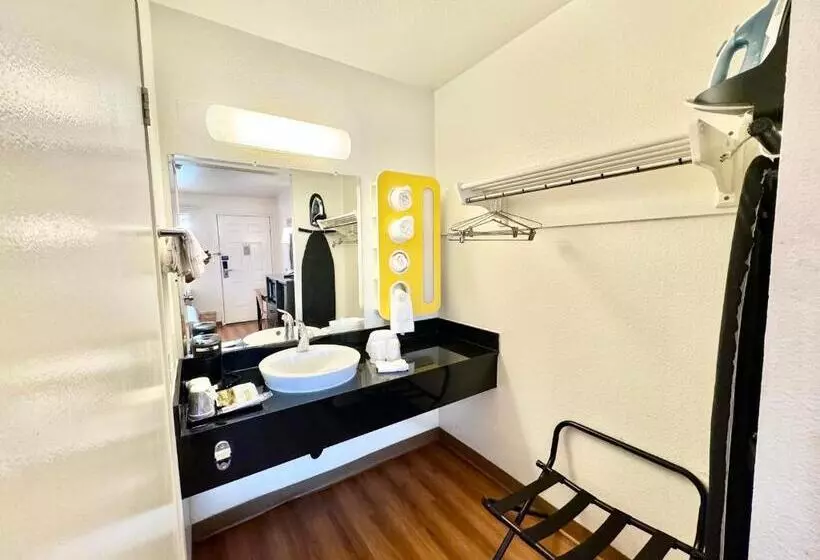 Hotelli Studio 6 Bellflower Ca Los Angeles