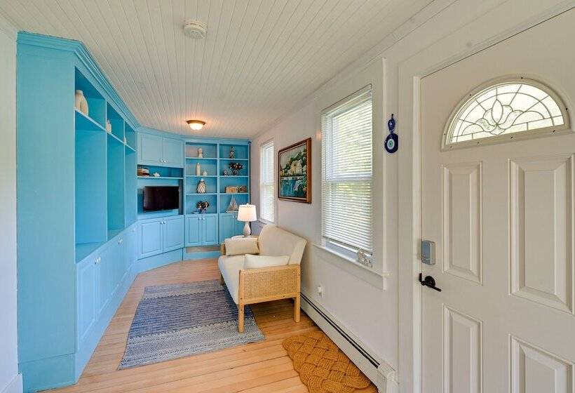 Luxurious Eastport Retreat W/ Private Pool!