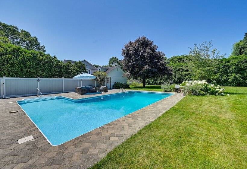 Luxurious Eastport Retreat W/ Private Pool!