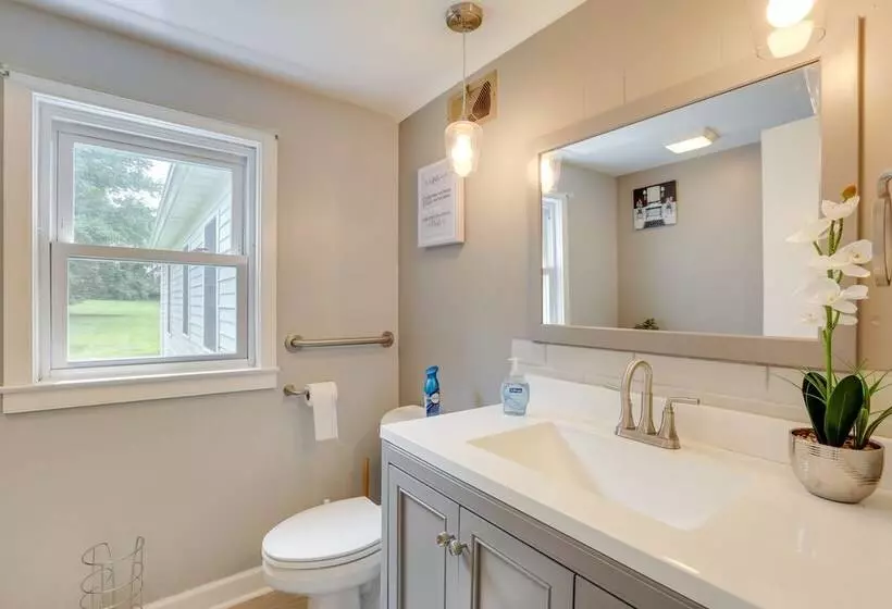 Pennington Home W/ Deck ~ 9 Mi To Princeton!