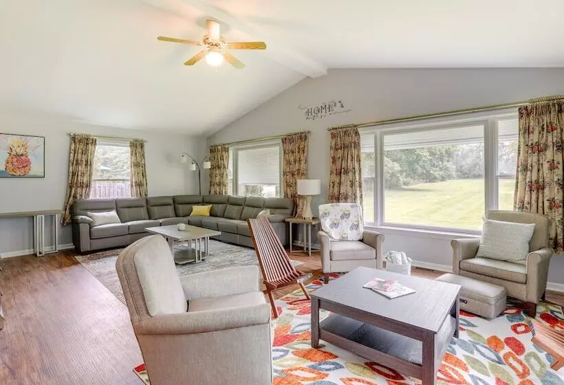 Pennington Home W/ Deck ~ 9 Mi To Princeton!