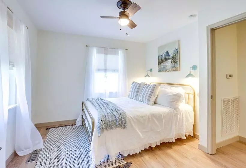 Pet Friendly Alabama Retreat W/ Deck & Patio!