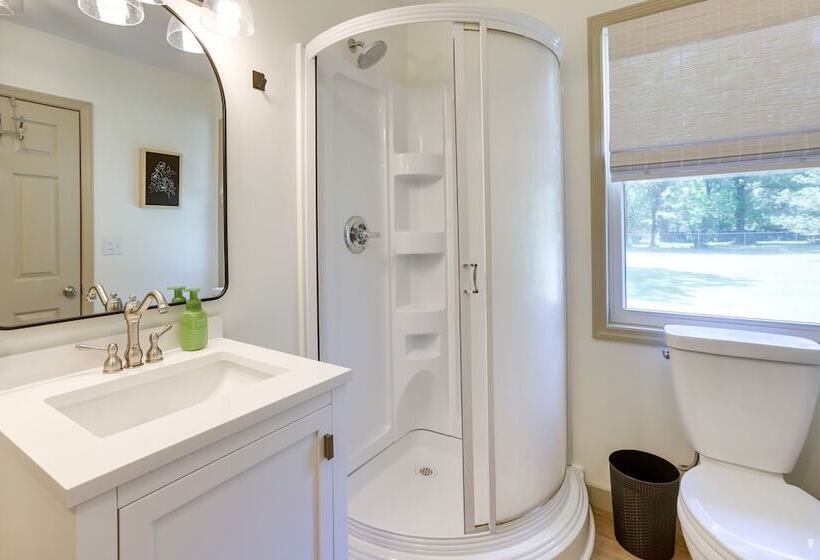 Pet Friendly Alabama Retreat W/ Deck & Patio!