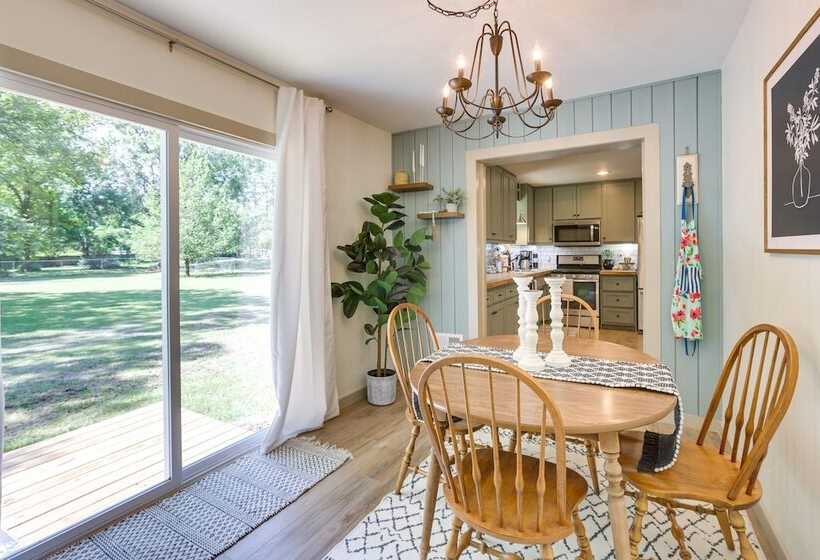 Pet Friendly Alabama Retreat W/ Deck & Patio!