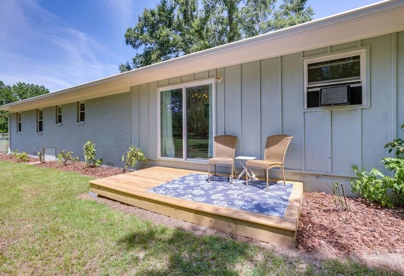 Pet Friendly Alabama Retreat W/ Deck & Patio!