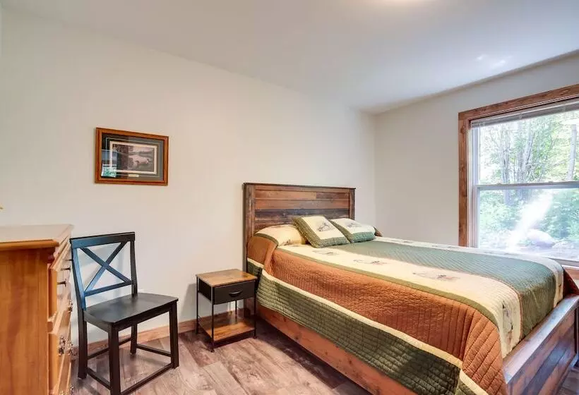 Wooded Hancock Home Near Ski & Snowmobile Trails!