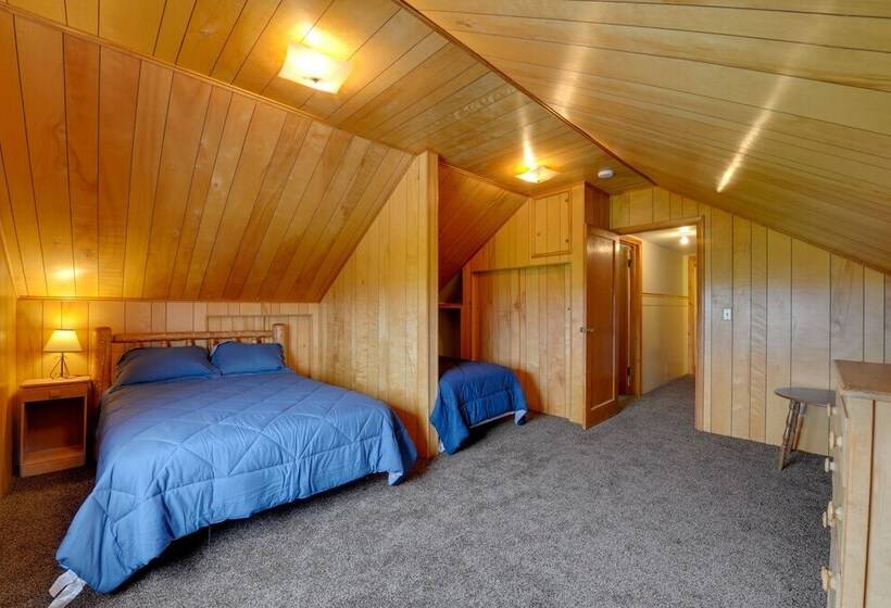 Wyoming Horse Property Near Outdoor Recreation!