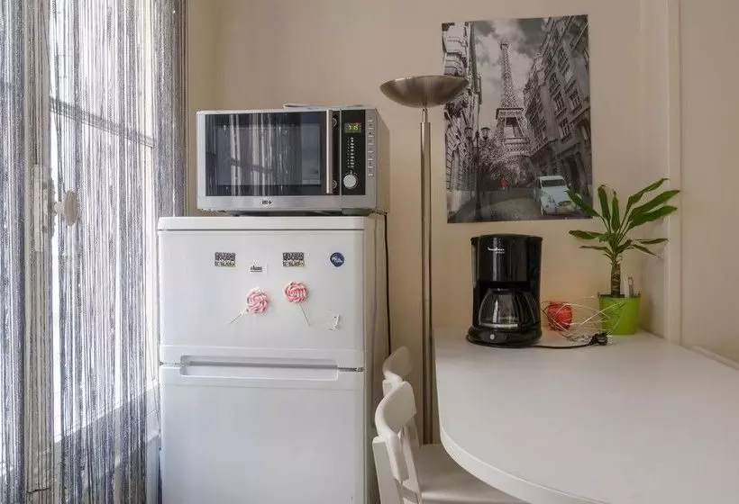 Apartment Tour Eiffel Champ-de-mars - Smartrenting