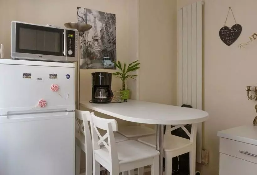 Apartment Tour Eiffel Champ-de-mars - Smartrenting