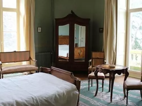 Aamiaismajoitus (B&B) Château Le Breil