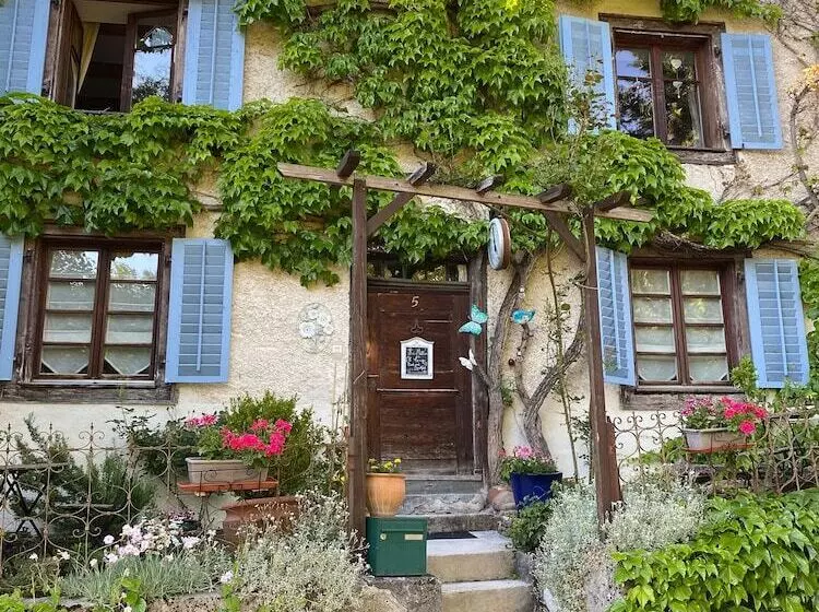 B&b De Charme La Maison Des 5 Temps