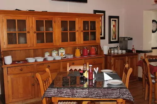 تختخواب و صبحانه Victorian Guest House