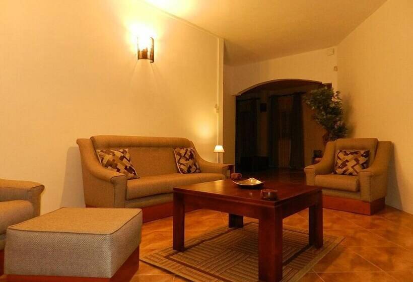 Bernard L'hermite Villa