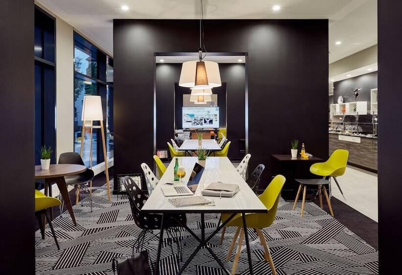 Отель Légère Express Bielefeld