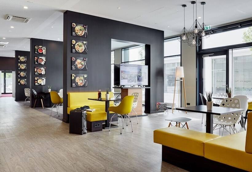 Отель Légère Express Bielefeld