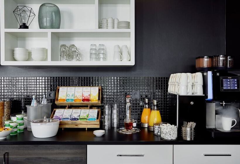 Отель Légère Express Bielefeld