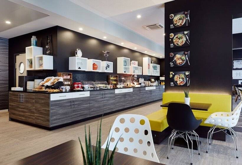 Отель Légère Express Bielefeld