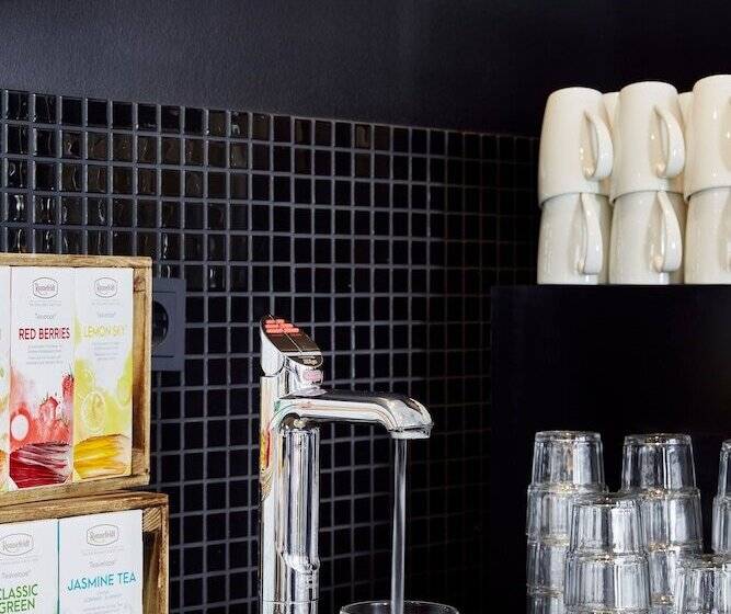 Отель Légère Express Bielefeld