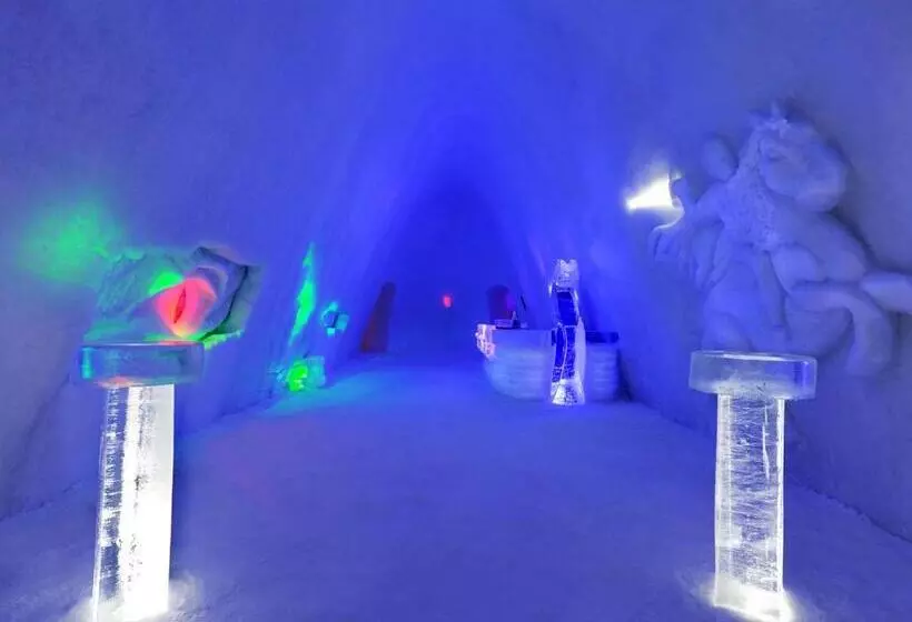 Hotelli Hunderfossen Snow