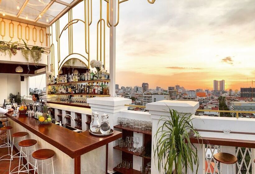 هتل Point Boutique