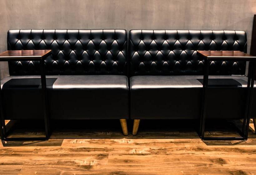 هتل Point Boutique