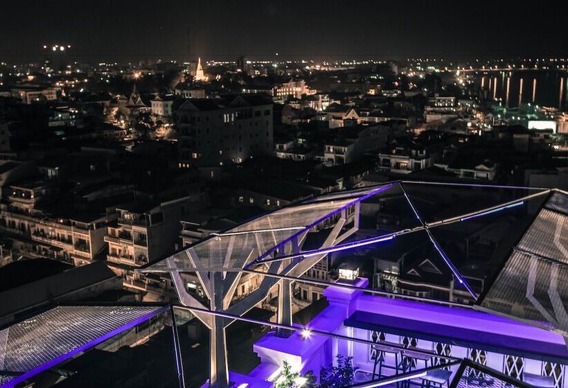 هتل Point Boutique