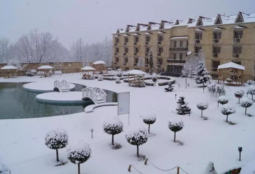 هتل Gabala Yeddi Gozel
