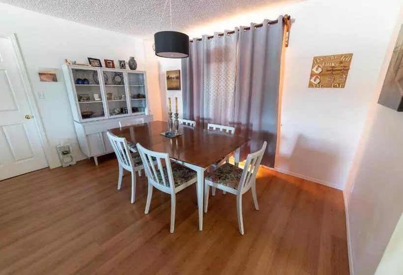 Hotelli Rose Cottage Bed & Breakfast