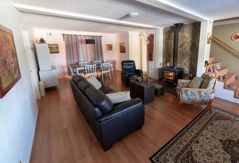Hotelli Rose Cottage Bed & Breakfast
