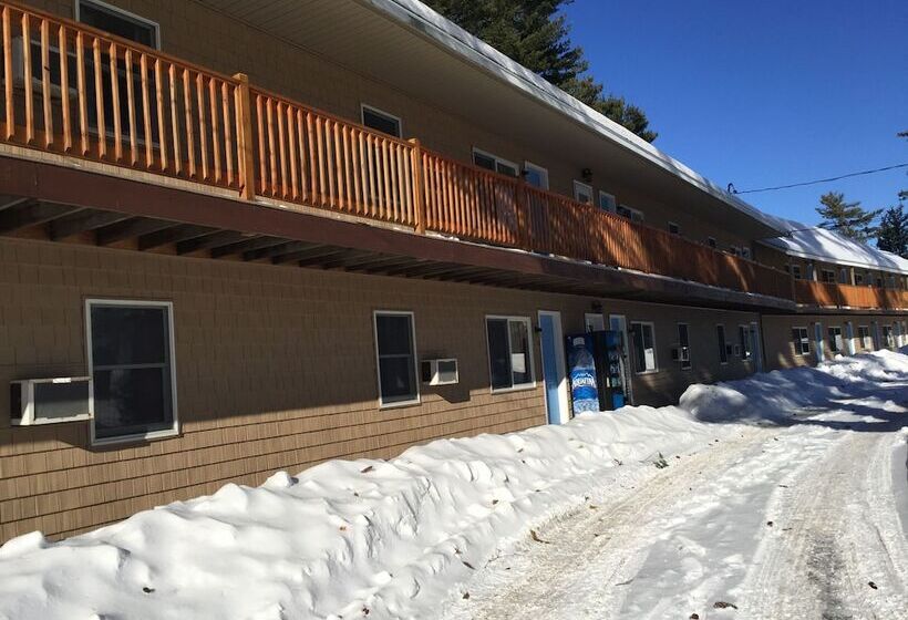 Milford Motel On The River