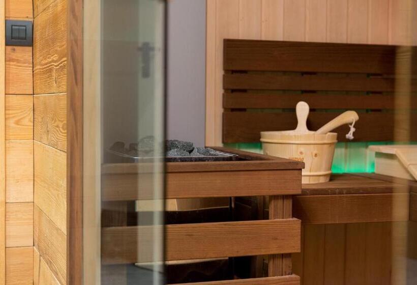 פנסיון Green Rose