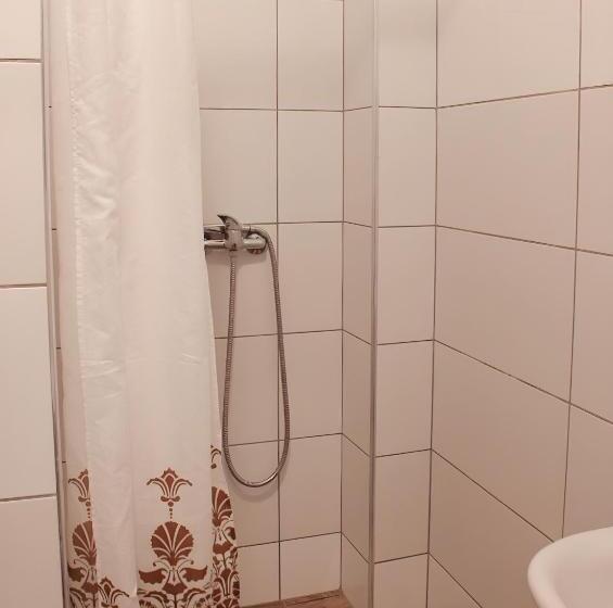 Warsaw Hostel Centrum Private Rooms & Dorms