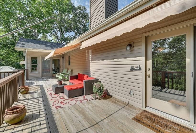 Bella Vista Vacation Rental: Access To Loch Lomond