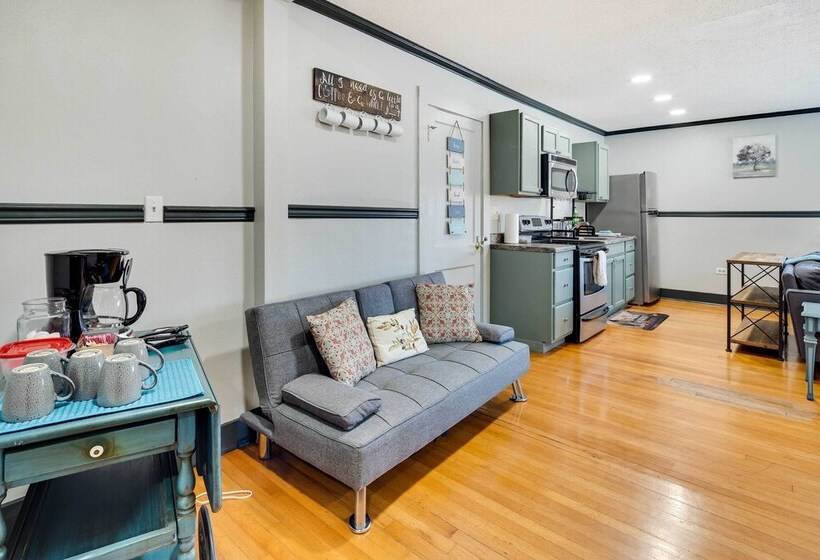 Bright Brevard Home Near Downtown & Trails