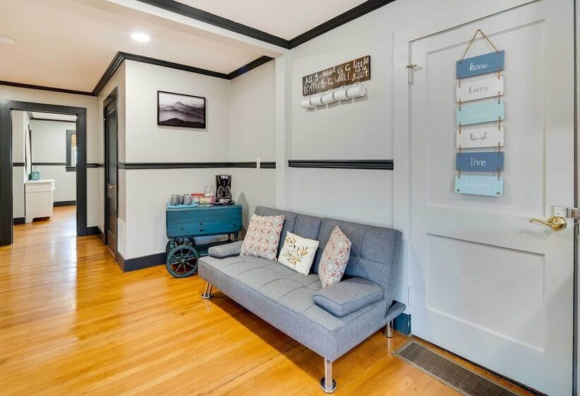 Bright Brevard Home Near Downtown & Trails