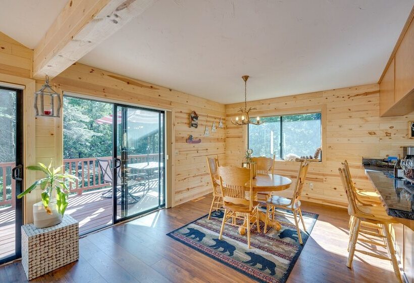 Hike, Ski & Unwind: Cabin W/ Hot Tub In Pioneer!