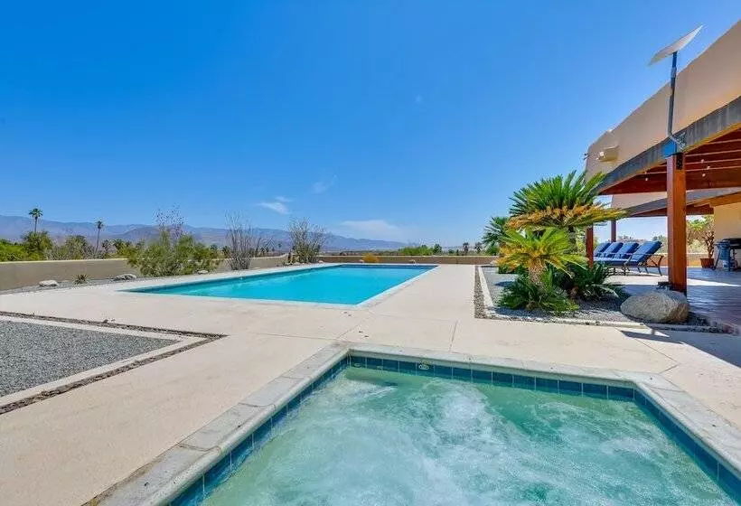 Chic Borrego Springs Home W/ Outdoor Oasis!