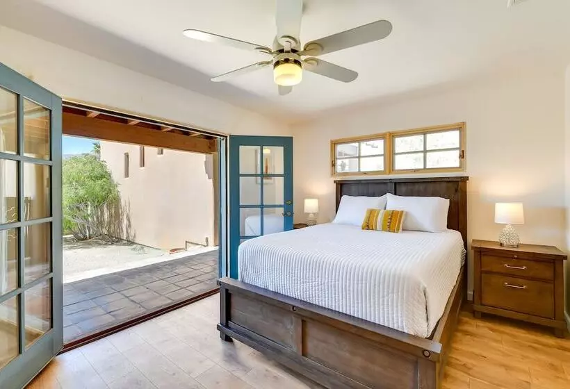 Chic Borrego Springs Home W/ Outdoor Oasis!