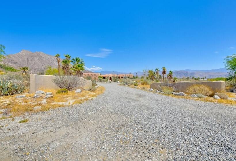 Chic Borrego Springs Home W/ Outdoor Oasis!