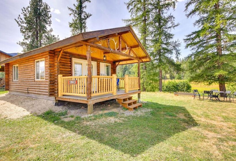 Cozy Farm Cabin 9 Mi To Trout Creek!