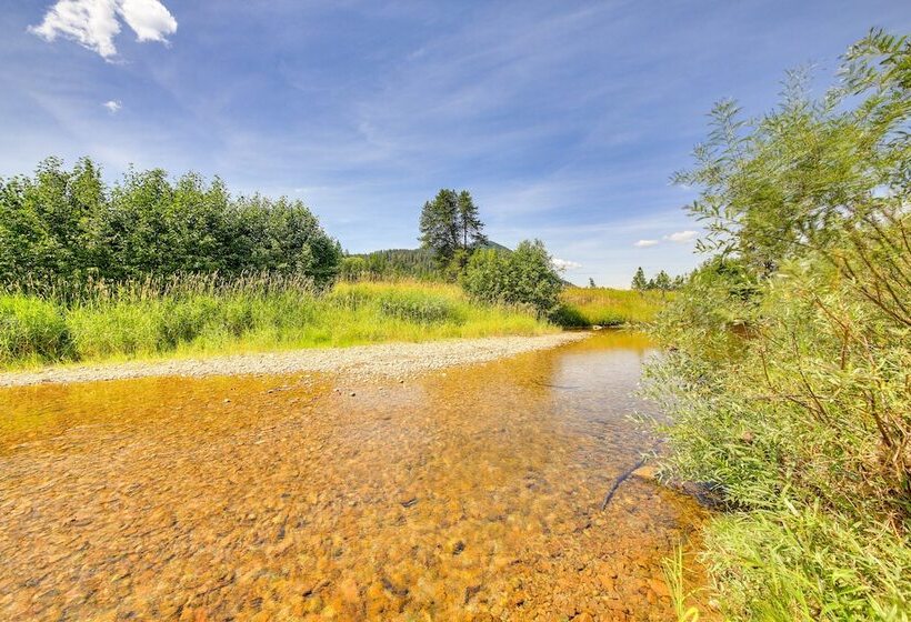 Cozy Farm Cabin 9 Mi To Trout Creek!
