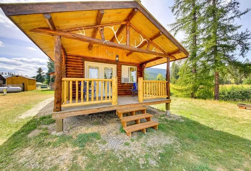 Cozy Farm Cabin   9 Mi To Trout Creek!