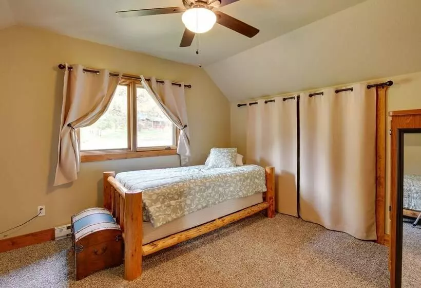 Cozy Lead Cabin W/ Deck < 1 Mi To Ski Slopes!