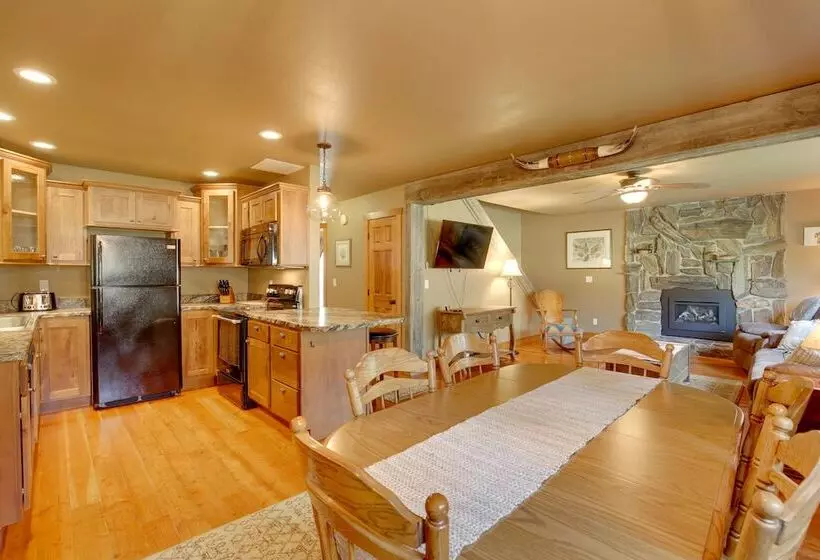 Cozy Lead Cabin W/ Deck < 1 Mi To Ski Slopes!