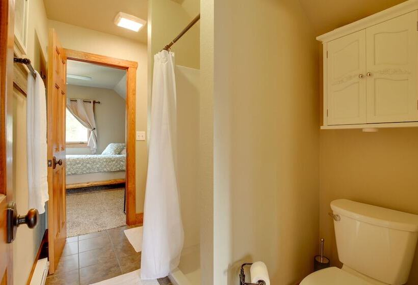 Cozy Lead Cabin W/ Deck < 1 Mi To Ski Slopes!