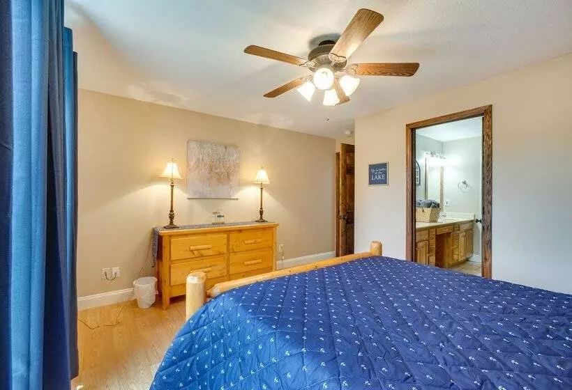 Cozy Tennessee Lake House W/ Grill & Fire Pit!