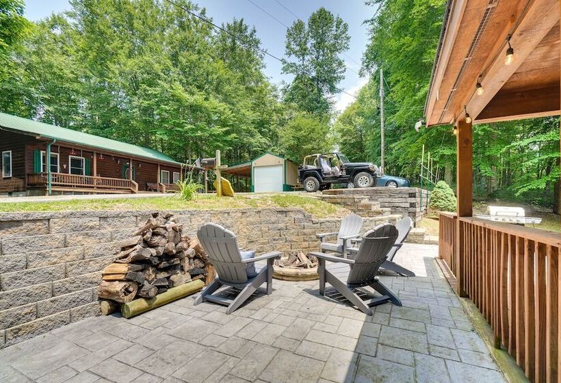 Cozy Tennessee Lake House W/ Grill & Fire Pit!