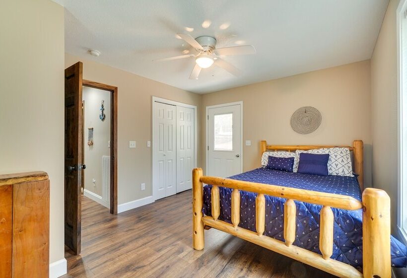 Cozy Tennessee Lake House W/ Grill & Fire Pit!