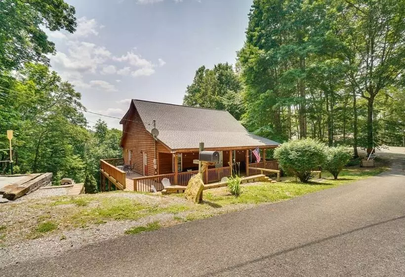 Cozy Tennessee Lake House W/ Grill & Fire Pit!